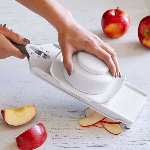 Pampered Chef's NEW Cup Slicer makes slicing smaller items a breeze!